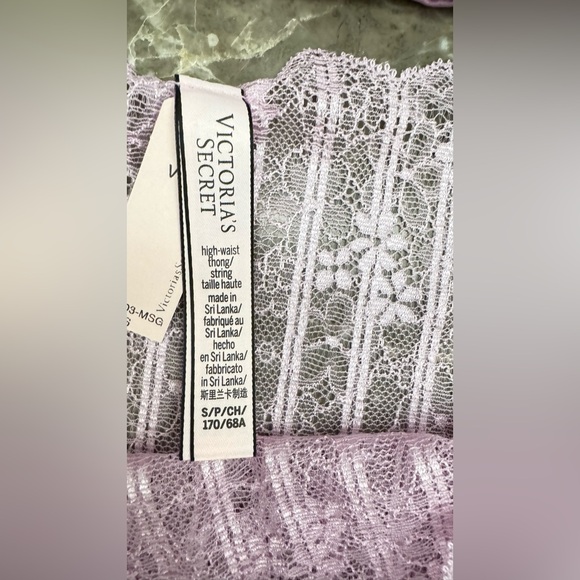 Victoria's Secret Bralette & High Waist Lace Thong Set - Picture 5 of 10